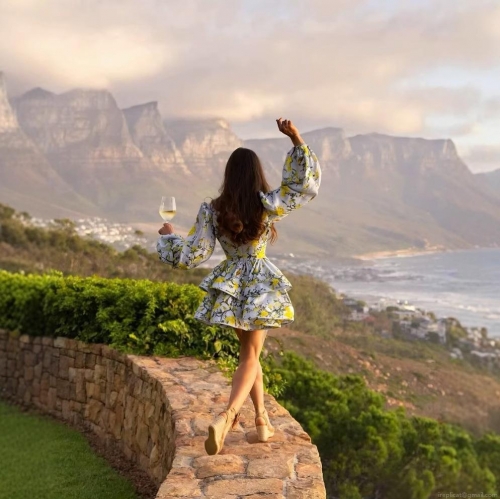 Women Elegant Floral Print V-Neck Dress Lantern Long Sleeve Tiered Ruffle Mini Dress Casual Vacation Party A-Line Polyester Dress For Women