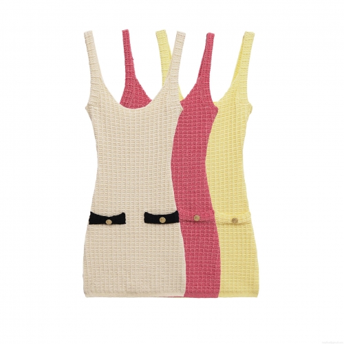 Women's Waffle Knit Sleeveless Mini Dress Elegant Contrast Trim Gold Button Knitted Sheath Dress For Vacation Summer Party Women