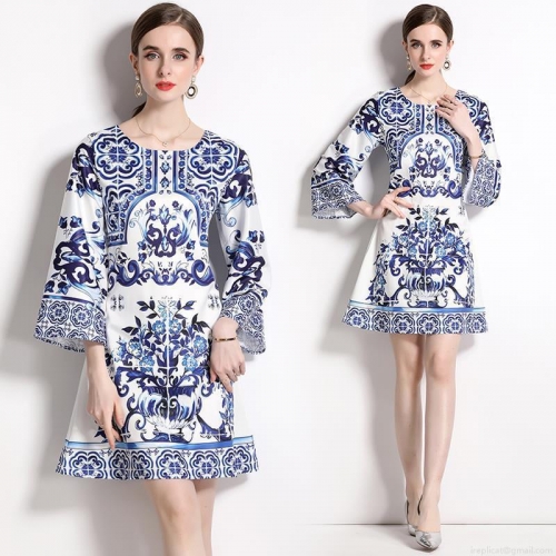 Women Round Neck Flare Sleeve Blue and White Porcelain Print Dress Elegant A-Line Mini Dress Polyester Party Evening Slim Fit Short Dress for Ladies
