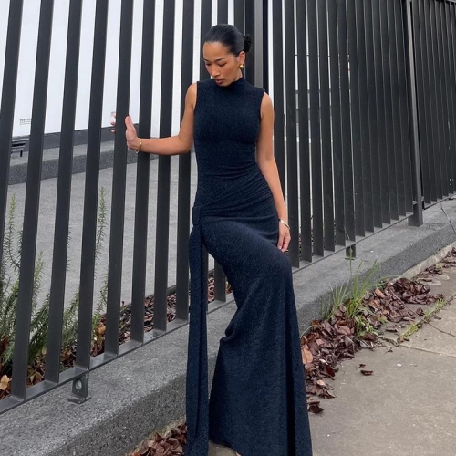 Sexy Sleeveless Round Neck Glitter Silk Fishtail Maxi Dress Ruched Slim Fit Evening Party Long Dress For Women Polyester Glitter Fabric Occasion Dress