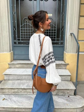 Women's V Neck Embroidery White Blouse Bohemian Long Sleeve Loose Polyester Shirt For Summer Streetwear Casual Fashion