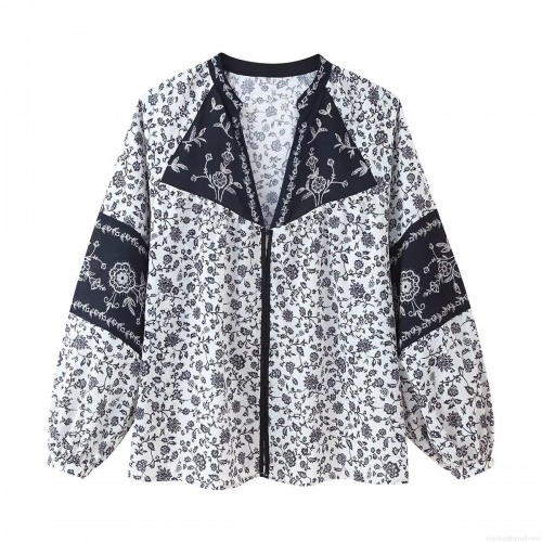 Women's V Neck Lantern Sleeve Floral Print Blouse Western Style Patchwork Long Sleeve Polyester Shirt Casual Streetwear Top