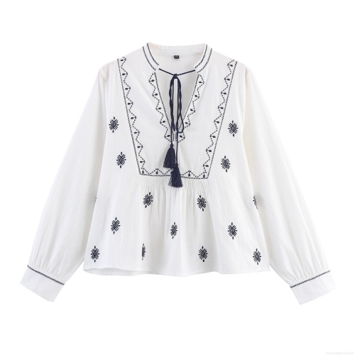 Women's Bohemian Embroidered Blouse Retro V-Neck Tassel Lacing Long Sleeve Cotton Blend Casual Ethnic Style Top Shirt For Ladies