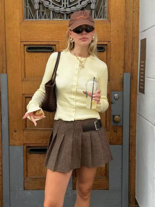 Women's Retro Houndstooth Pleated Mini Skirt With Leather Belt Buckle Fashion Preppy Style Polyester Short Skirt Streetwear For Daily Wear