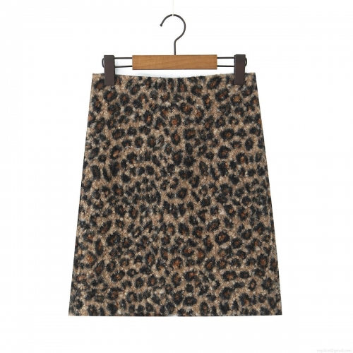 Women's Leopard Print Faux Lambswool Mini Skirt High Waisted Polyester A-Line Skirt For Winter Casual Streetwear Sexy Style