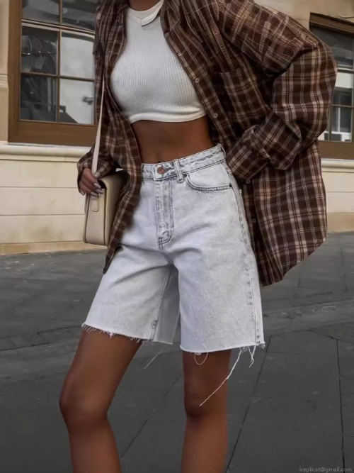 Women's High Waist Light Blue Denim Shorts Sexy Frayed Hem Distressed Jean Shorts Stretch Faded Wash Five Pocket Hot Shorts Streetwear Casual Bottoms