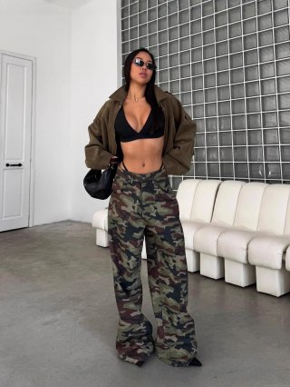 Women's Vintage Camouflage Low Waist Cargo Pants Baggy Straight Wide Leg Cotton Denim Streetwear Trousers High Street Retro Multi-Pocket Jeans