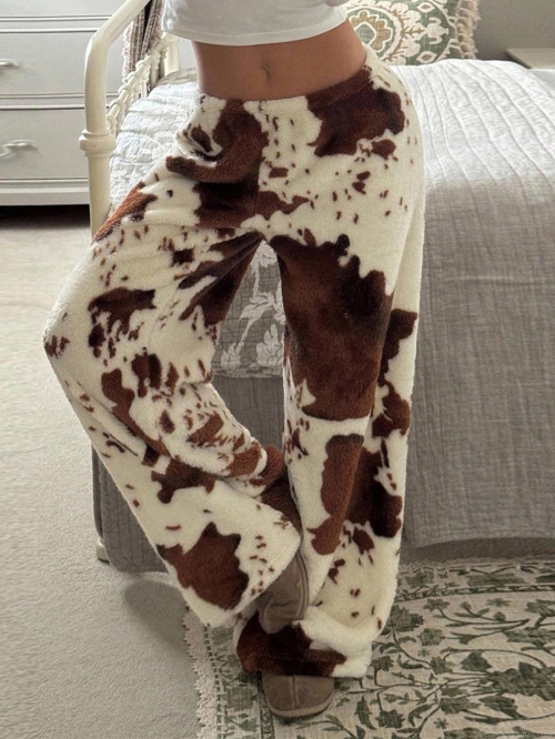 Women's Cow Print Fleece Wide Leg Pants Casual Warm Plush Lounge Trousers For Home Autumn Winter Animal Print Pajama Bottoms