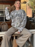Women's Vintage Camouflage Round Neck Sweatshirt California Sacramento Letter Print Loose Cotton Blend Pullover Long Sleeve Streetwear Top Autumn Winter