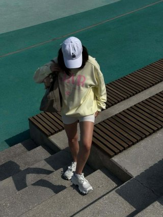 Women's Oversized Cotton Sweatshirt Long Sleeve Letter Print Pullover Casual Crew Neck Streetwear Loose Fit Jumper Top For Ladies Autumn Yellow