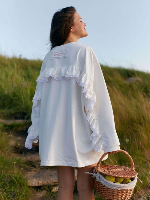 Women's Cotton Blend Sweatshirt With Lace Ruffle Splicing Long Sleeve Crew Neck Loose Pullover Top Fall Casual Streetwear Clothing