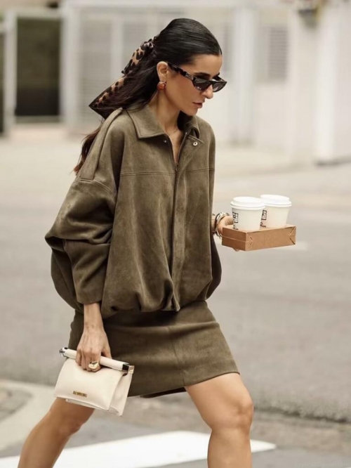 Women's Suede Texture Pilot Jacket Loose Batwing Sleeve Turndown Collar Zipper Streetwear Casual Outerwear With Epaulettes Solid Color Retro Style Jacket