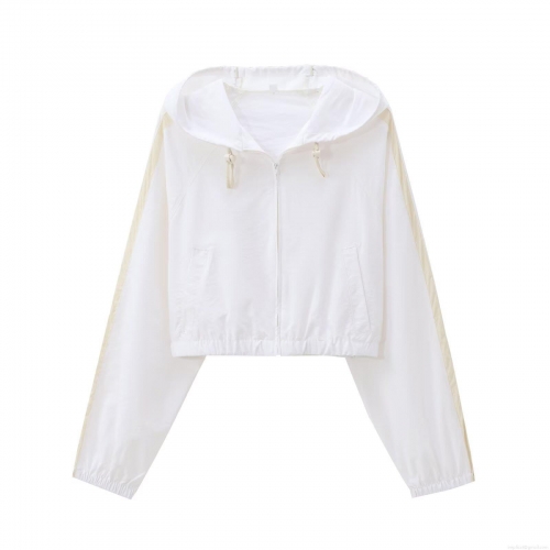 Women's Fashion Casual Taslon Nylon Hooded Jacket Short Lightweight Contrast Striped Windbreaker Zip Up Coat For Autumn