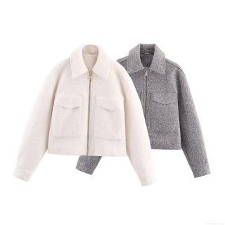 Women's Faux Lamb Wool Short Jacket Zipper Closure Turn-down Collar With Two Chest Pockets Casual Simple Solid Color Warm Autumn Coat For Women