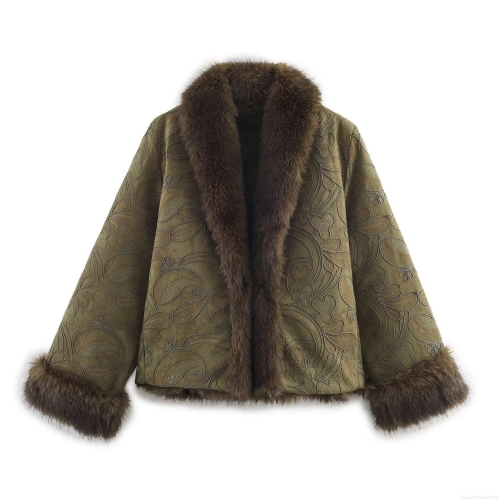 Women Vintage Paisley Embroidery Faux Suede Jacket With Faux Fur Collar Cuffs Ethnic Loose Short Coat Warm Winter Outwear