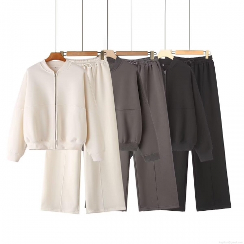 Women's Casual 2 Piece Fleece Tracksuit Set Zipper Stand Collar Bomber Jacket And Wide Leg Sweatpants Soft Knitted Lounge Sport Streetwear Outfit