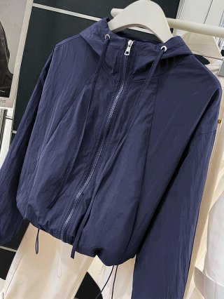 Women's Casual Hooded Windbreaker Jacket Lightweight 100% Polyamide Long Sleeve Zipper Coat With Adjustable Drawstring Hem For Autumn Travel Outdoor