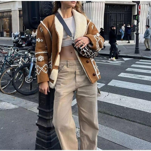 Women Retro Ethnic Embroidered Suede Jacket With Faux Lamb Wool Trim Bohemian Lapel Single Breasted Warm Winter Outerwear Casual Coat