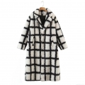 Women's Checkered Plush Long Coat Fashion Black White Plaid Faux Lambswool Overcoat Loose Lapel Thick Warm Streetwear Outerwear For Women