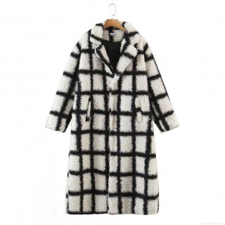 Women's Checkered Plush Long Coat Fashion Black White Plaid Faux Lambswool Overcoat Loose Lapel Thick Warm Streetwear Outerwear For Women