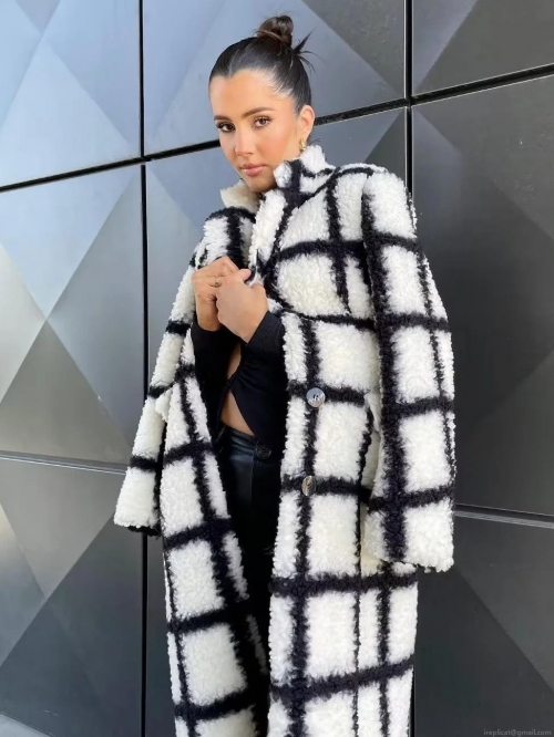 Women's Chic Black and White Checkered Long Faux Fur Coat Loose Lapel Plush Teddy Jacket Thick Warm Streetwear Outerwear For Autumn Winter
