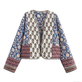 Women's Vintage Bohemian Quilted Jacket Floral Print Patchwork Reversible Cotton Padded Coat V-Neck Long Sleeve Ethnic Casual Streetwear Outwear