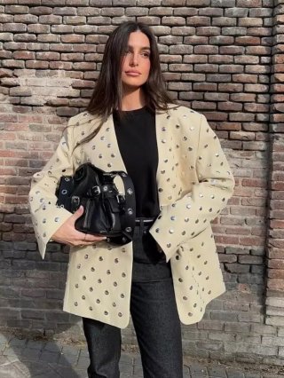 Women's Fashion Rivet Decor Blazer Oversized Long Sleeve Beige Polyester Jacket For Streetwear Daily Party Ladies Outerwear