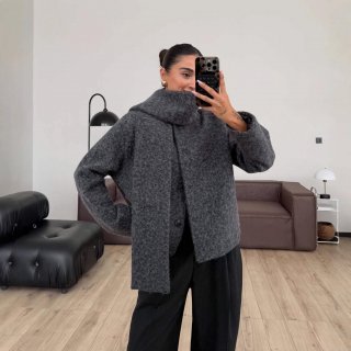 Women's Chic Short Polyester Bouclé Jacket with Matching Scarf Long Sleeve Solid Color Button Up Outerwear Coat Autumn Winter Minimalist Style