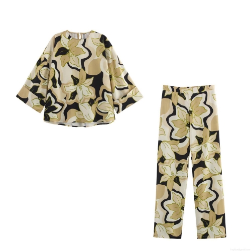 Women's Polyester Floral Print Shirt and Pants Two Piece Set Casual Long Sleeve Oversized Blouse and Wide Leg Trousers Spring Streetwear Outfits