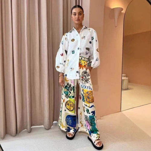 Women's Artistic Graffiti Print Two Piece Set Long Sleeve Lantern Sleeve Shirt And Wide Leg Pants Casual Vacation Streetwear Outfit
