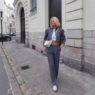 Women's Pinstripe Two Piece Set Cropped Blazer Jacket and High Waist Wide Leg Pants Suit Business Casual Streetwear Outfits