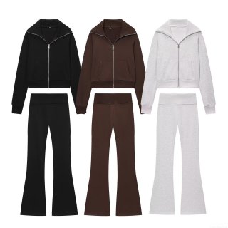 Women's Casual Fleece Two Piece Outfits Zipper Stand Collar Cropped Sweatshirt And High Waist Flared Sweatpants Solid Color Sporty Lounge Sets