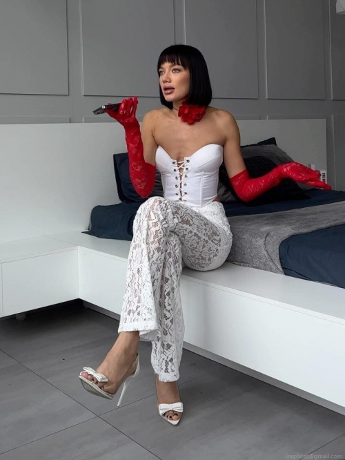 Women's Sexy High Waist Floral Lace Mesh Patchwork Flared Pants See Through Elegant Clubwear Trousers For Party Lady Daily Fashionable Bell Bottoms