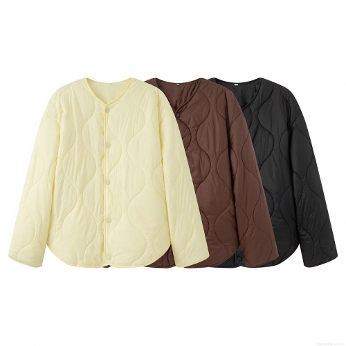 Women's Lightweight Quilted Padded Jacket 100% Polyester Wave Stitching Crew Neck Long Sleeve Coat Fall Winter Casual Vintage Warm Button Top