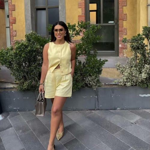 Women's Casual Summer Two-Piece Set Sleeveless Button Down Vest Top And High Waisted Shorts Solid Color Fashion Streetwear Polyester Beach Outfit