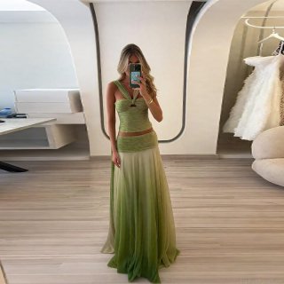 Women's Sexy Gradient Green 2 Piece Skirt Set Pleated Halter Neck Crop Top And High Waist Maxi Skirt Vacation Beach Outfits Polyester Summer Outfits