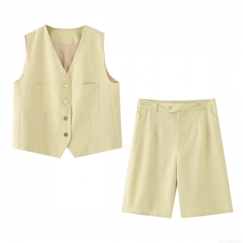 Women's 2-Piece Vest Shorts Set Elegant V-Neck Sleeveless Single-Breasted Blazer Waistcoat And High Waist Wide Leg Shorts Solid Color Commuting Suit For Summer Office Casual Lady
