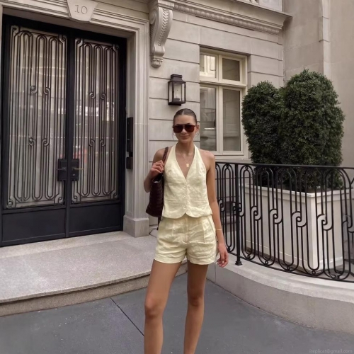 Women's 2 Piece Shorts Set Halter Backless Button Up Vest and High Waist Wide Leg Shorts Linen Texture Summer Beach Casual Vacation Outfit