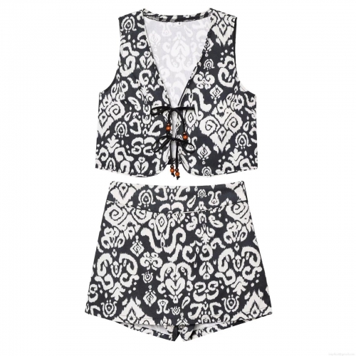 Bohemian Black And White Print Two Piece Set For Women Sleeveless V Neck Tie Front Vest And High Waist Shorts Ethnic Summer Beach Casual Outfits