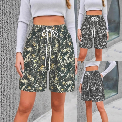 Women's Casual Camouflage Shorts Summer Printed Loose Mid-Waist Shorts With Drawstring Elastic Waist Beach Pockets Outdoor Leisure Shorts