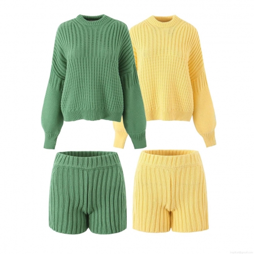 Women's Two Piece Knitted Set Thick Texture Round Neck Long Sleeve Pullover Sweater And High Waist Knit Shorts Autumn Winter Outfits Solid Color Streetwear Casual Tracksuit