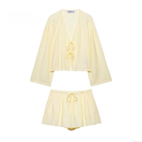 Women's 2-Piece Set Textured Polyester Long Sleeve Tie-Front Jacket And Drawstring Shorts Casual Street Style Summer Outfit Loungewear Pale Yellow