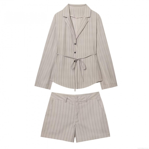 Women's 2 Piece Stripe Blazer Shorts Set Long Sleeve Button Up Tie Front Jacket and Pockets Shorts Outfit Streetwear Casual Summer Suit Outfit