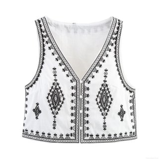 Women's Ethnic Embroidery Two Piece Set Cotton Blend V Neck Vest And High Waist Shorts Summer Casual Bohemian Shorts Set For Women