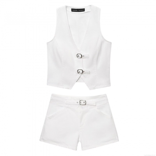 Women's Casual White Denim Two-Piece Set Sleeveless V-Neck Vest With Metal Buckles And Mid Waist Shorts Outfit