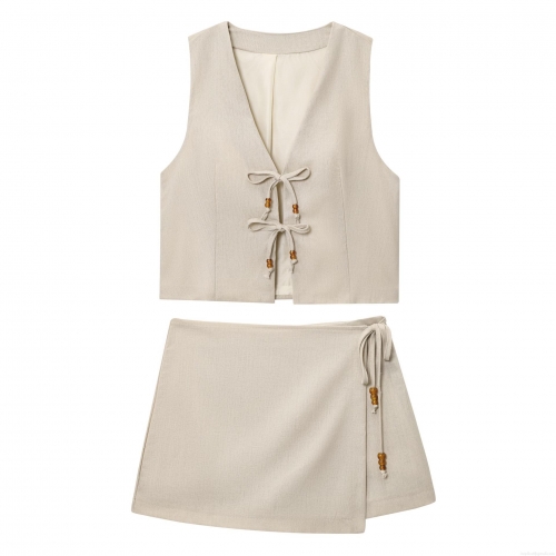 Women's Two Piece Linen Blend Set Sleeveless V Neck Tie Front Vest And Wrap Shorts Skort With Wood Beads Decor Casual Summer Vacation Outfit