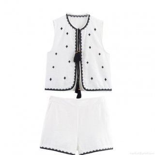 Women's Ethnic Geometric Embroidered Two Piece Shorts Set Sleeveless V Neck Tassel Tie Tank Top and Shorts Summer Beach Vacation Boho Style Outfit