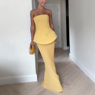 Women's Elegant Two Piece Pleated Skirt Set Strapless Slim Fit Top And High Waist Long Skirt Socialite Party Banquet Formal Suit