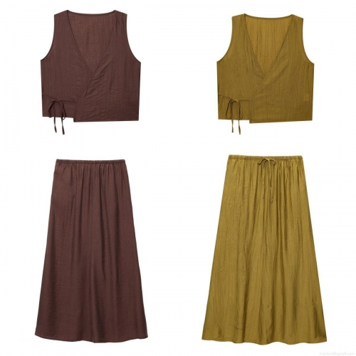 Women's Summer European V-Neck Sleeveless Tie-Up Short Top and Elastic High Waist Crinkle Maxi Skirt Two Piece Set Solid Color Casual Streetwear Outfit