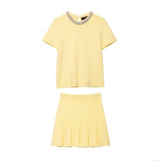 Women's Knit Skirt Set Rhinestone Decor Short Sleeve Knit Top and Pleated Mini Skirt Two-Piece Outfits Casual Streetwear Suit